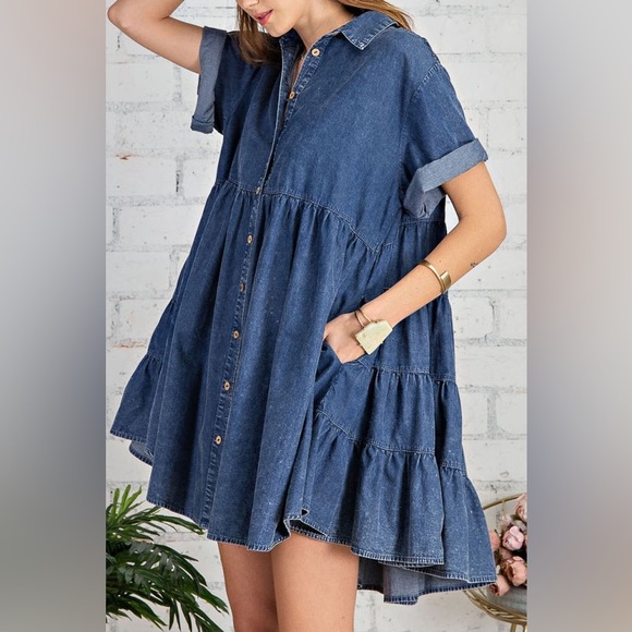 Casual Denim Button-Up Midi Dress - Picture 4 of 5